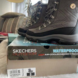 SKETCHERS  OUTDOOR - Waterproof Memory Foam (women)